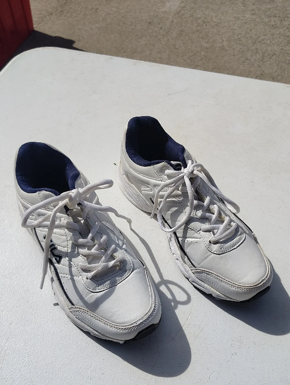 Fila White Sneakers with Navy‎ Blue Interior 1